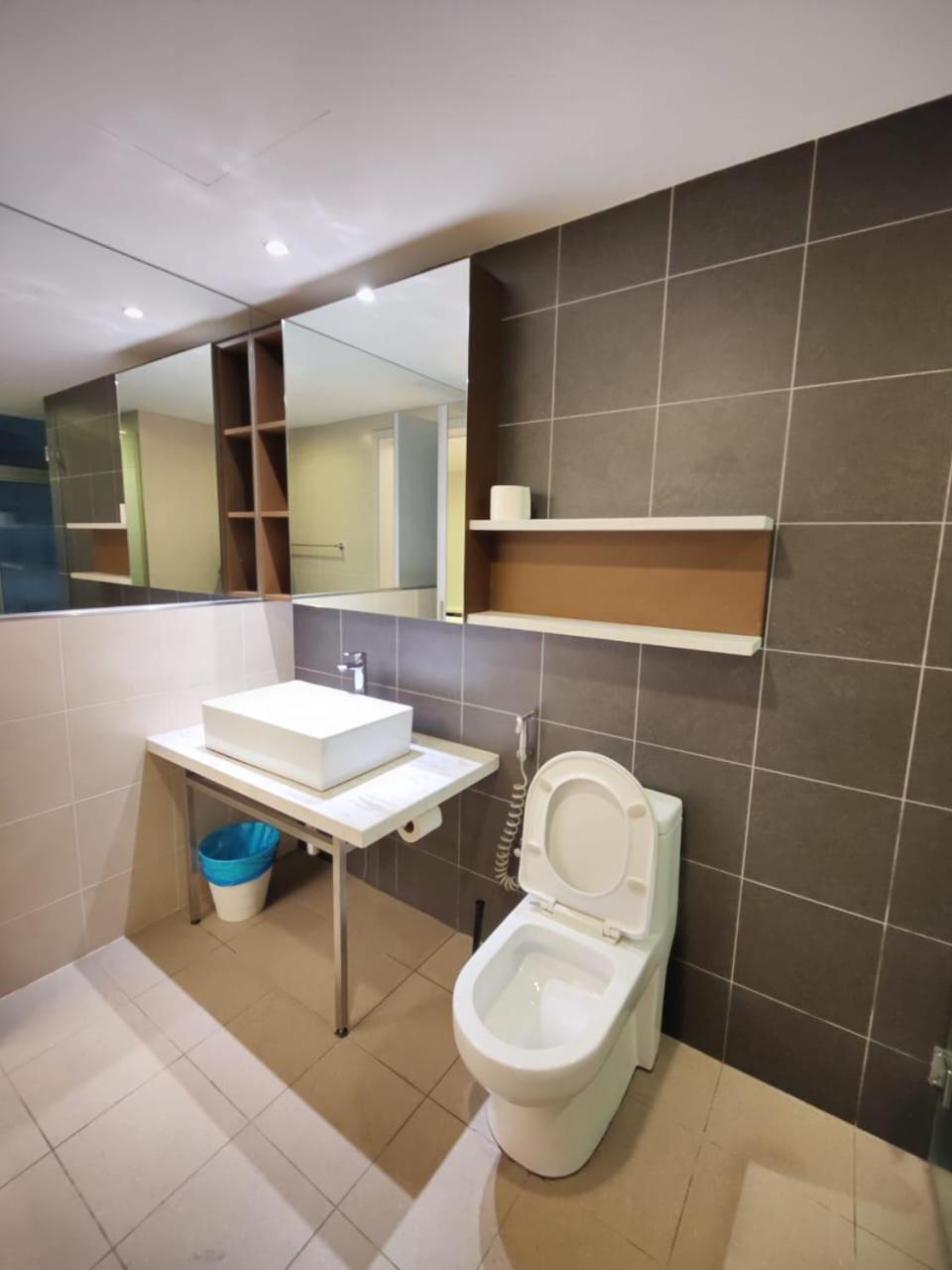 Mulberry Verve Suites Kl Mid Valley クアラルンプール エクステリア 写真